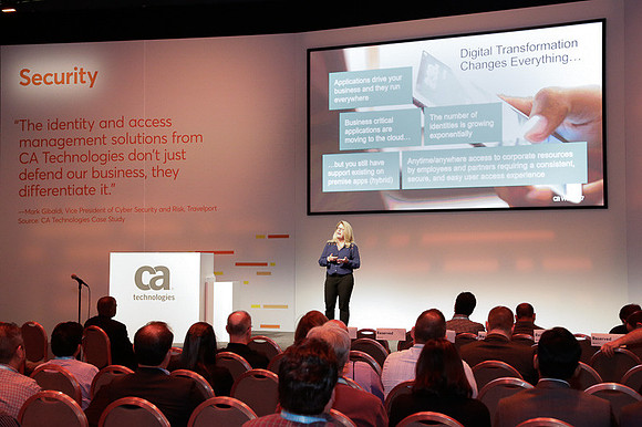 show-floor-breakout-session